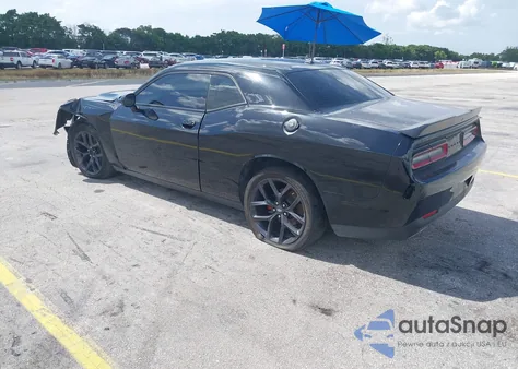 2022 Dodge Challenger Sxt z USA, uszkodzony, nr VIN 2C3CDZAG5NH257485